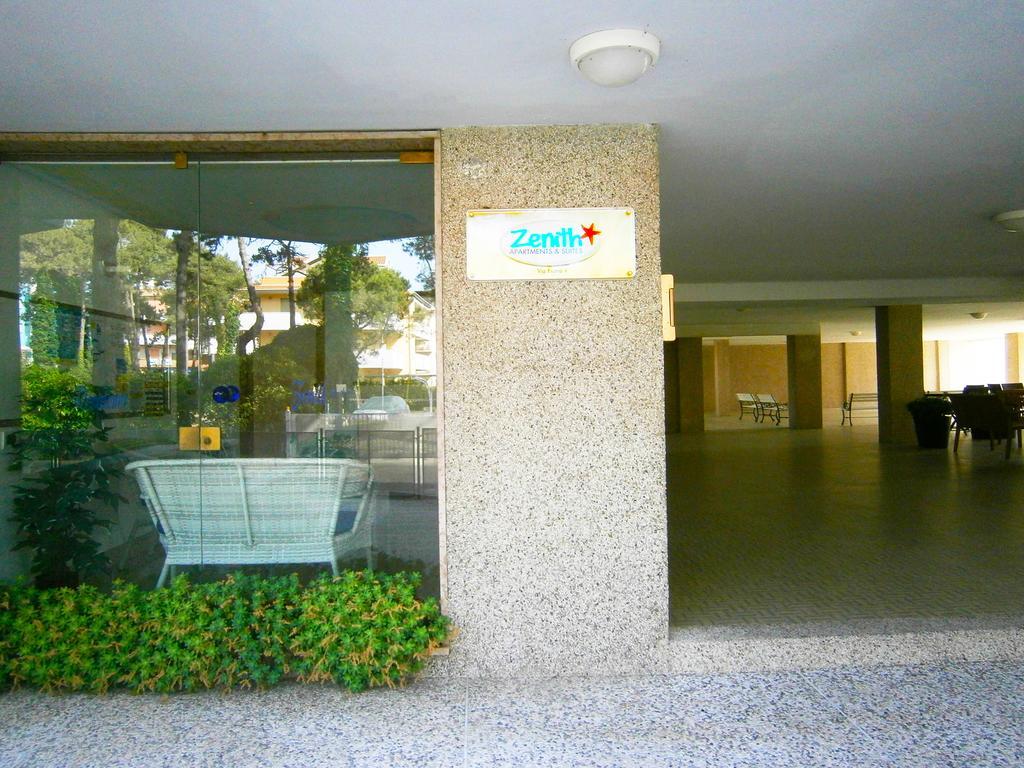 Residence Zenith Caorle Exterior foto